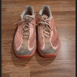 Women's Athletic Shoes - Pink